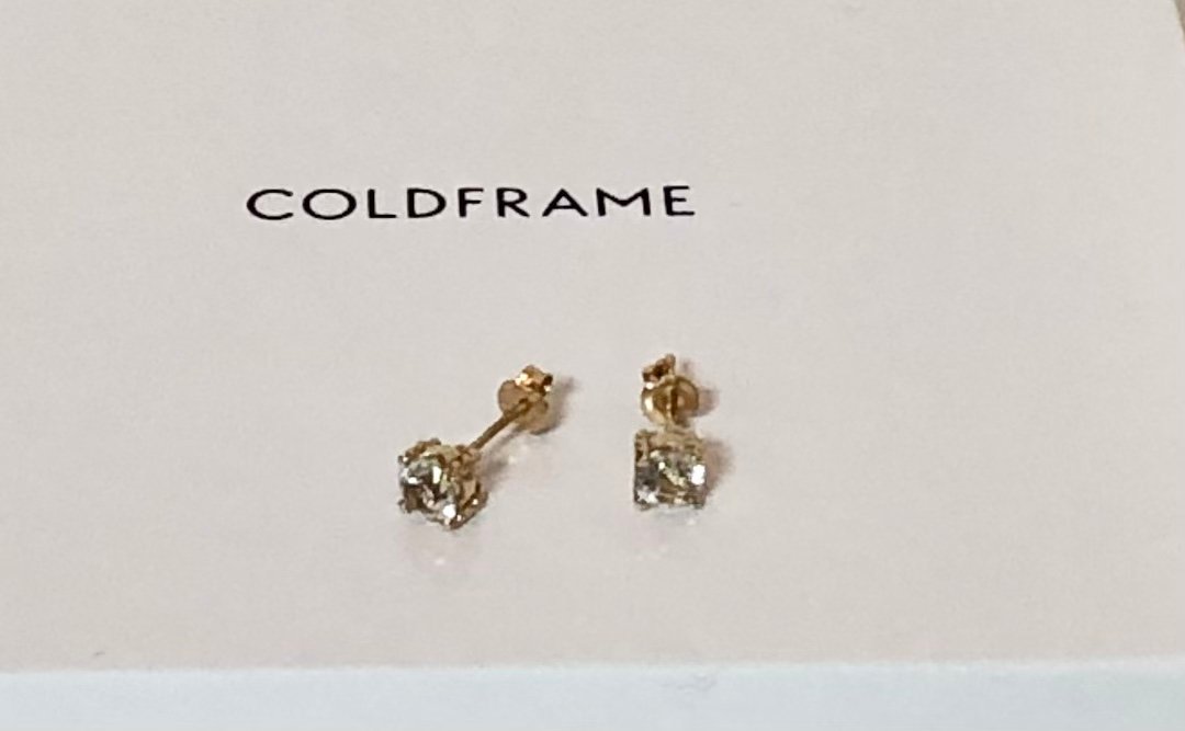 롯데면세점 [콜드프레임] CLASSIC ROPE STUDS