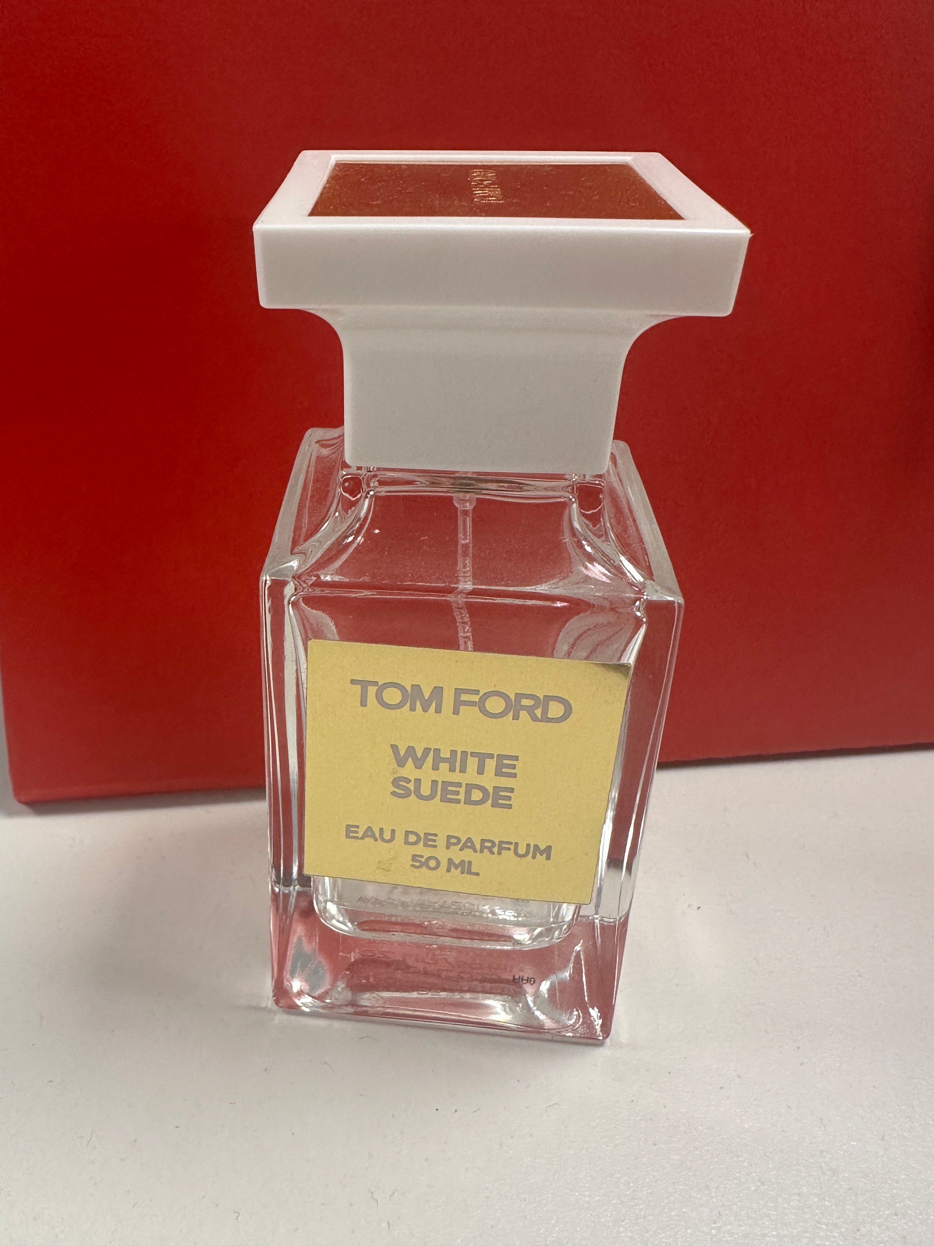 限定値下げTOM FORD WHITE SUEDE ホワイトスエード 184g TOM FORD BEAUTY（TOM FORD BEAUTY） プライベート ブレンド