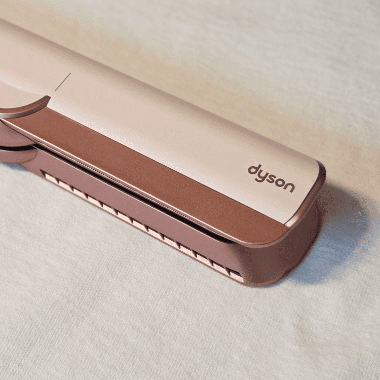 たかちゃん Dyson airstrait ローズゴールド（国内正規品） ロッテ免税店
