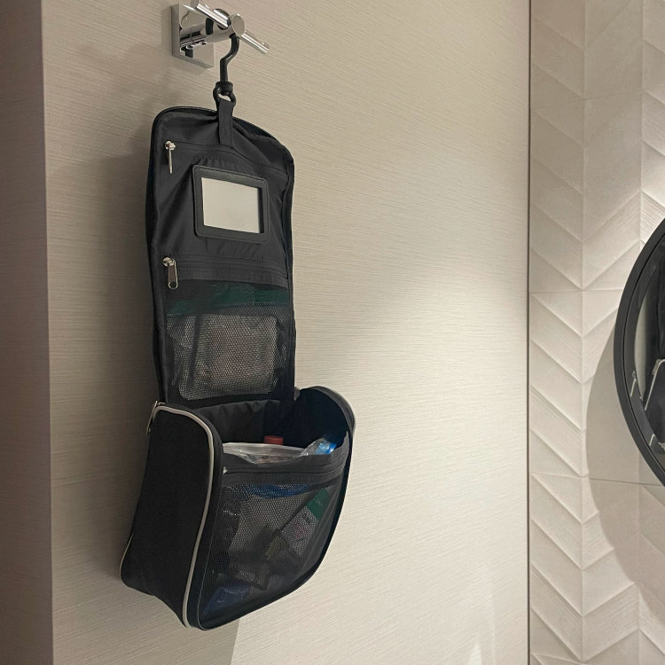 Day6 lotte world ロッテワールドホテル ポーチ Day6 lotte world ロッテワールドホテル ポーチ Day6 lotte world