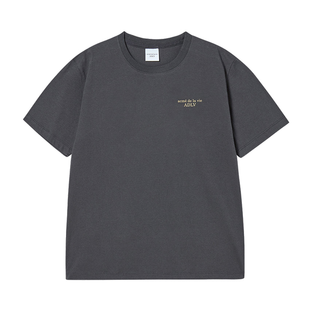 【LOULOUSEOUL】Strawberry Picnic Crop T-Shirt (Gray) LOULOUSEOUL Strawberry Picnic Crop T-Shirt - Gray