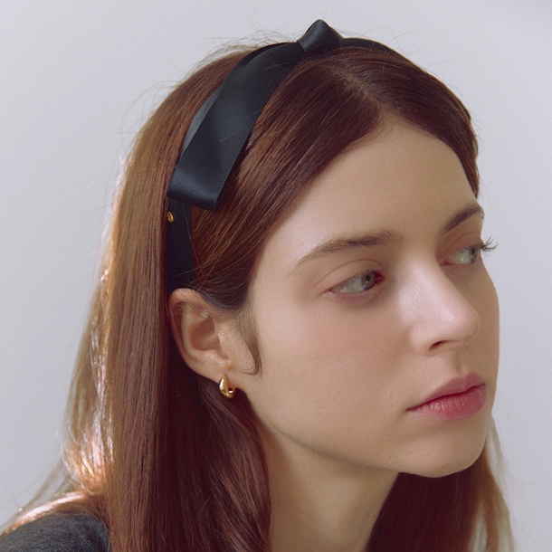ビジュー付きブラックヘアバンド Foo Tokyo 公式ストア | シルクヘアバンド ウォーターカラー