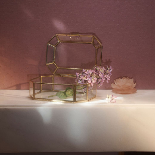 gucci perfume yellow bottle