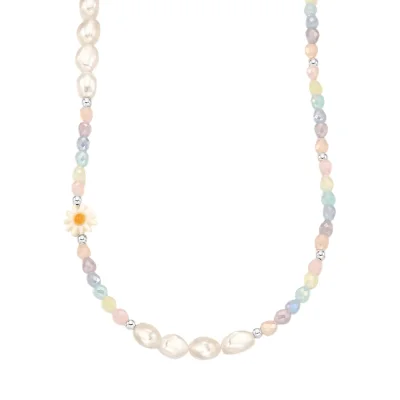 pastel moment daisy necklace