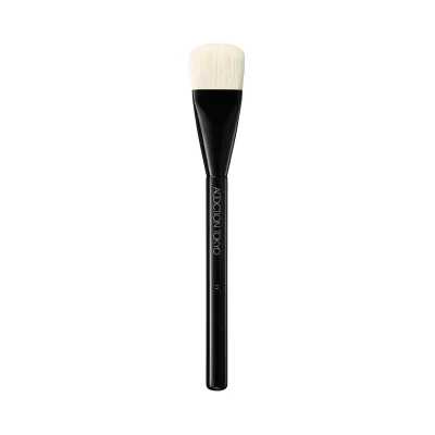 FOUNDATION BRUSH 11